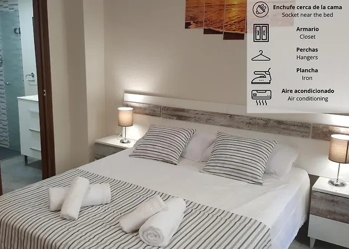 Entre Patios Valladares דירה