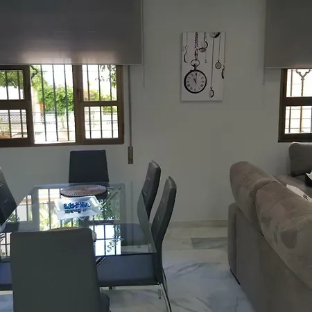 Apartment Entre Patios Valladares *